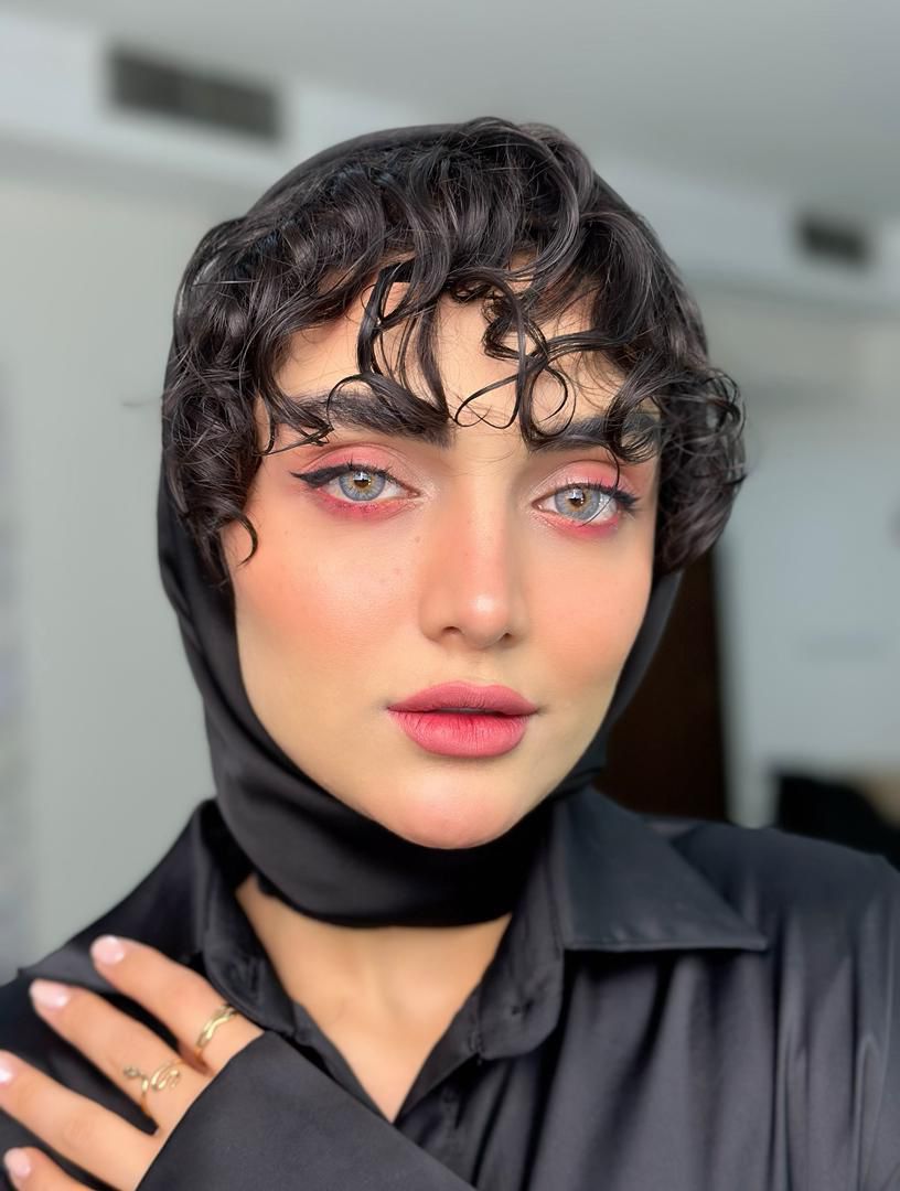 لنز رنگی یونیک کلاسیک گری UNIQUE CLASSIC GRAY