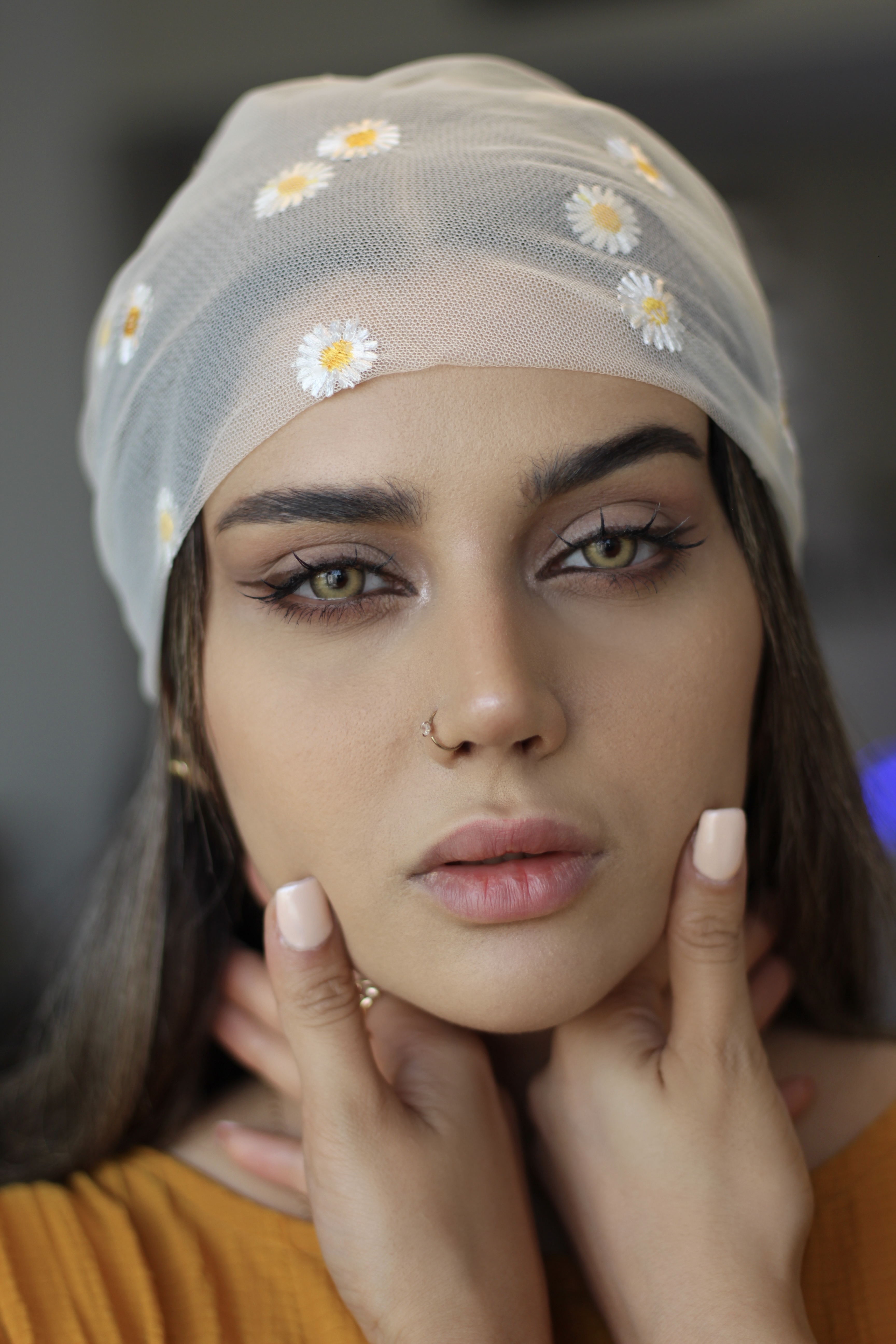 لنز رنگی الکسا فلورانس هیزل  ALEXA FLORANS HAZEL