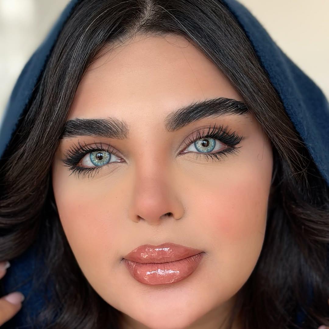 لنز رنگی یونیک نچرال بلو UNIQUE NATURAL BLUE