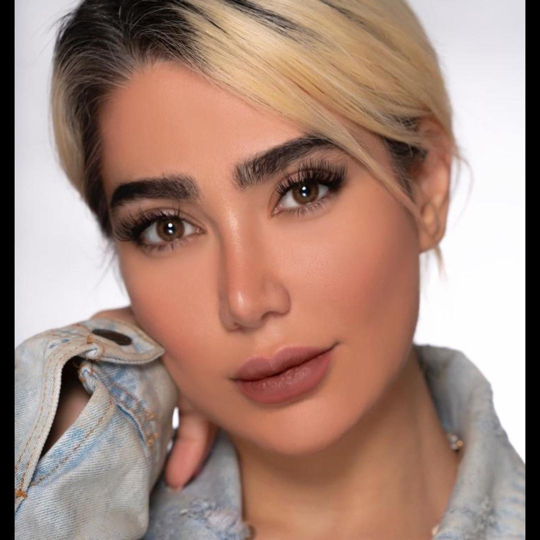 لنز رنگی پیور براون PURE BROWN